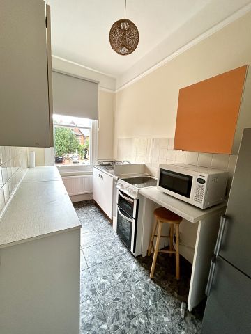 2 Bed Maisonette, Canadian Avenue, SE6 - Photo 2