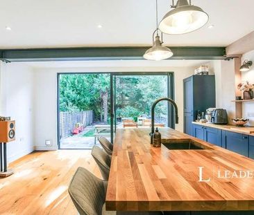Estcourt Road, SE25 - Photo 1