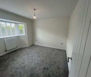 2 bedroom end of terrace house to rent - Photo 5