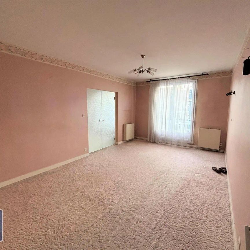 Appartement à louer 4 pièces 77m² - Photo 1