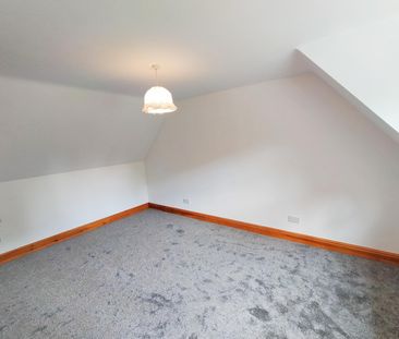 High Street, Royston, Reed - Photo 5