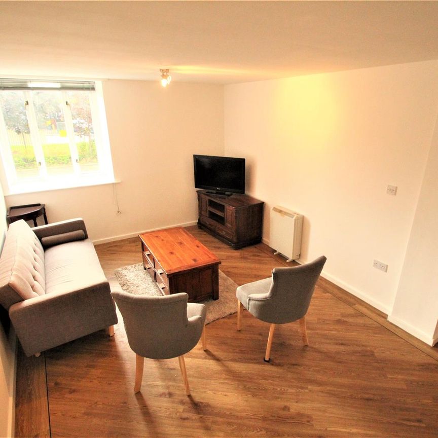 2 bedroom detached house to rent - Photo 1