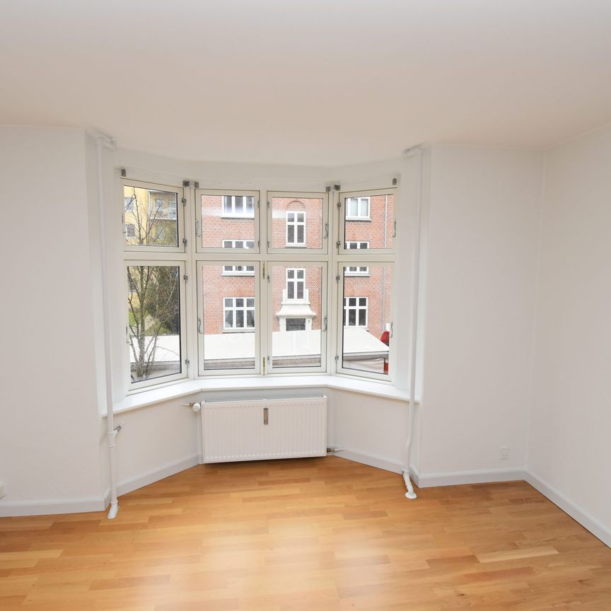 Lys lejlighed med to værelser i Aalborg Vestby - Foto 1