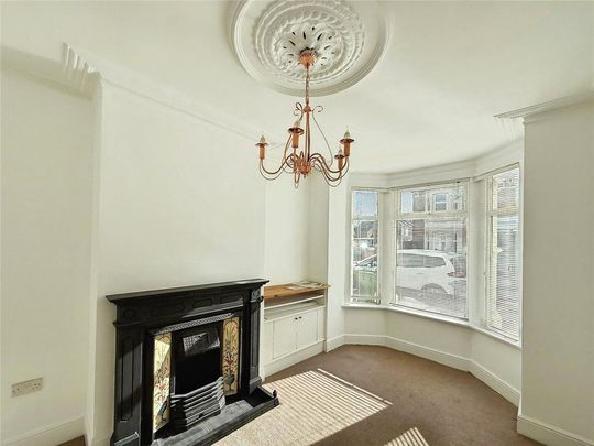 3 bedroom terraced house to rent - Photo 1