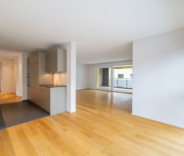 3.5 Zimmer, 99 m², 1. Stock - Foto 2