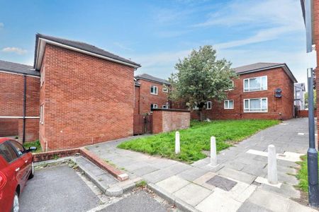 1 bedroom flat to rent - Photo 3