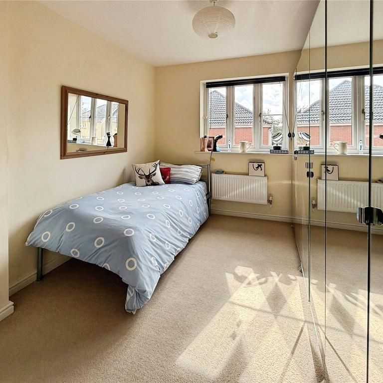 3 bedroom terraced house to rent - Photo 1