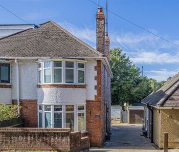 3 bed House - Semi-Detached To Let - Photo 6