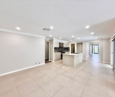 6 Wattawan Street, Fletcher - Photo 2