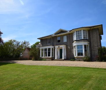 High Street, Sproughton, Ipswich, Suffolk, IP8 3AP - Photo 6