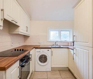 1a Cranmore Park, Belfast, BT9 6JF - Photo 3
