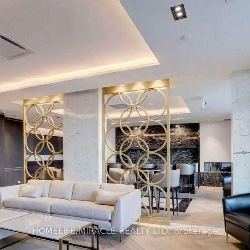 For Lease - 330 RICHMOND Street Unit# 905, Toronto, Ontario - Photo 1