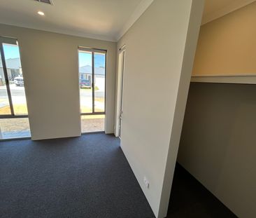 11 Goldrush Way, Baldivis WA 6171 - House For Rent | Domain - Photo 1