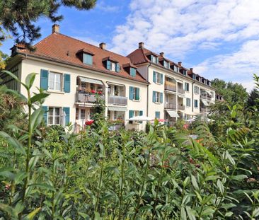 Urbanes Wohnen im Grünen: 2.0-Zimmerwohnung mit zusätzlicher Mansarde - Photo 2