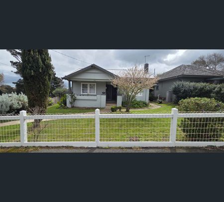 840 Barkly Street, Mount Pleasant, Vic 3350 - Photo 4
