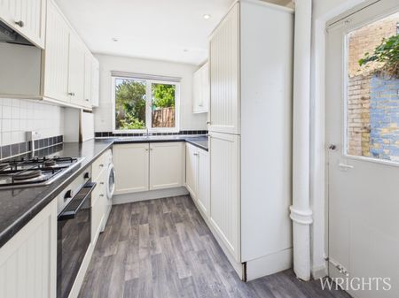 3 bedroom House - SPRING GLEN, HATFIELD - Photo 4