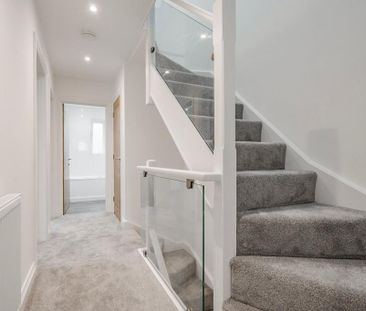 3 bedroom detached house to rent - Photo 4