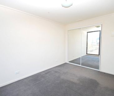 38/100 Kavanagh Street - Photo 2