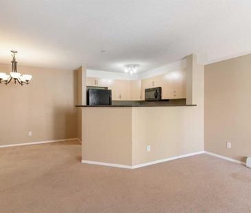 2 Bed Condo In Mc Kenzie Town | Undergound Parking | Heat And Water... - Photo 4