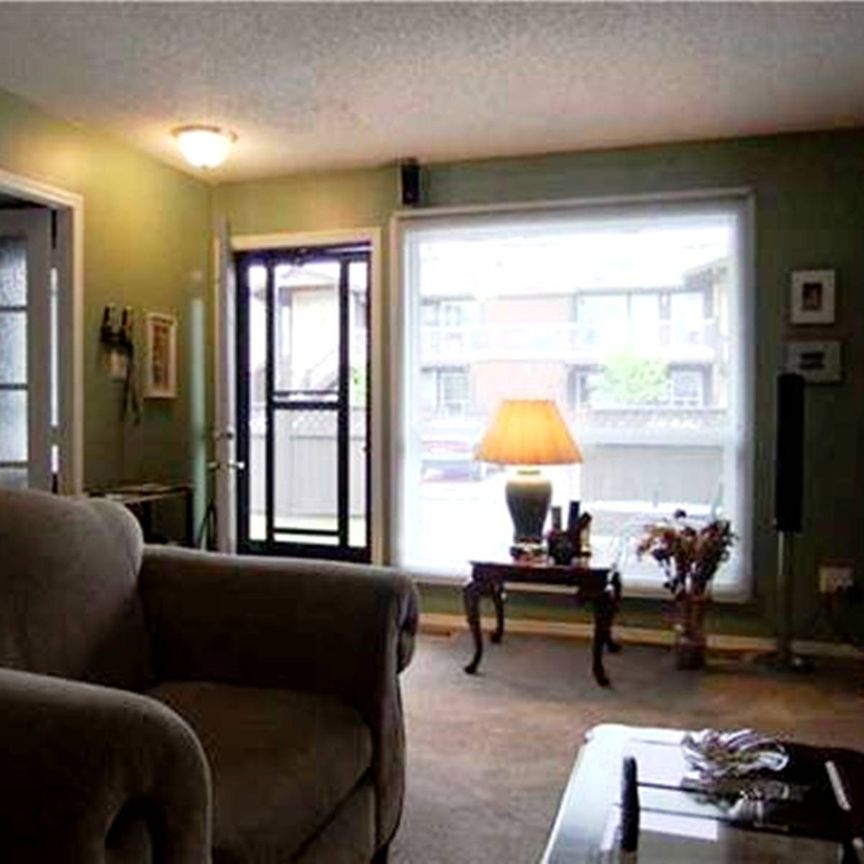 11130 18 Avenue Northwest - Photo 1