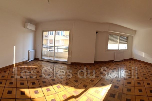 Location Appartement 3 pièces 80m² TOULON 83000 - Photo 1