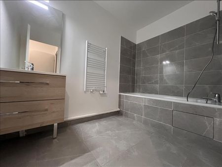 3 pièces - 60,95 m² - 1er étage - Colocation non autorisée - Photo 5