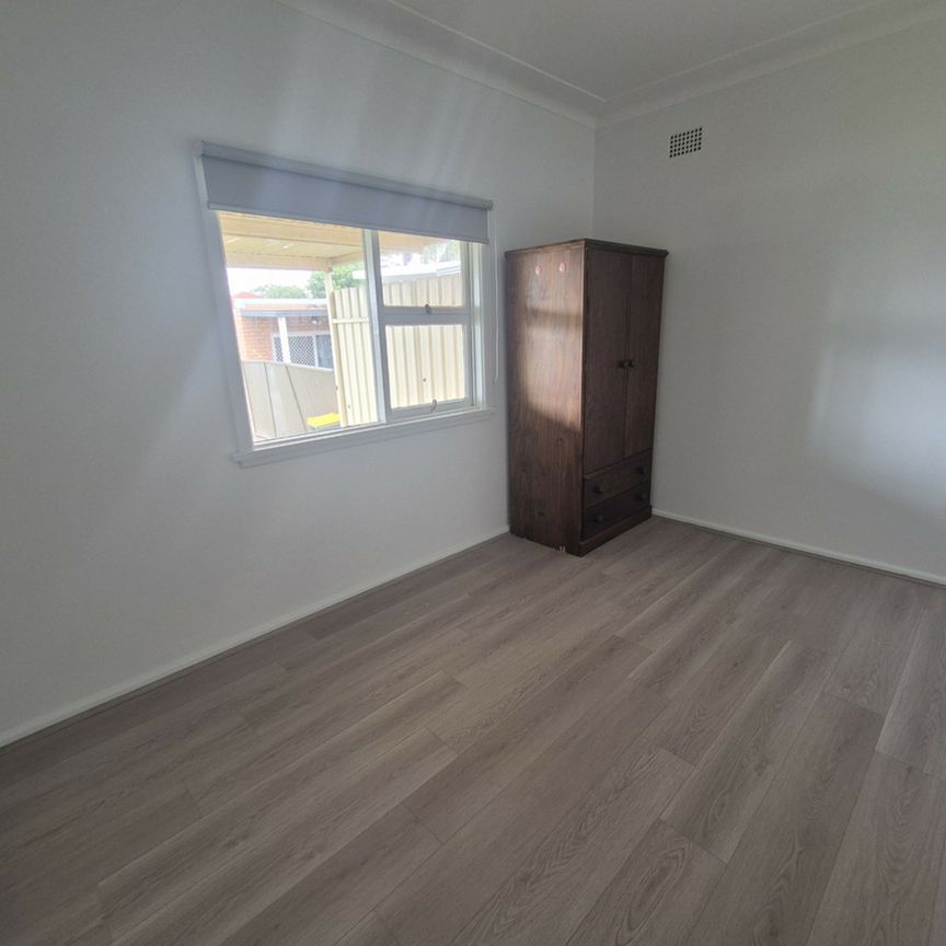 3 Bedroom Home with Large Backyard space!!! - Photo 1