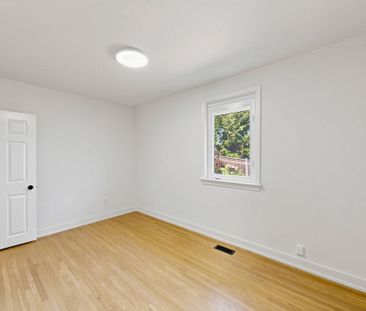 For Lease - 25 Carsbrooke Road, Toronto, Ontario - Photo 1