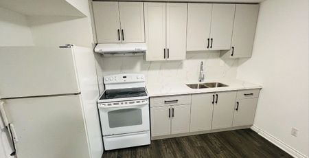 For Lease - 38 Weldrick Road Unit# Basement, Richmond Hill, Ontario - Photo 4