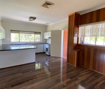 Great Home with Teenagers Retreat! - Photo 5