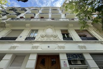 Elegante apartamento de 3 habitaciones en el corazón de Ruzafa