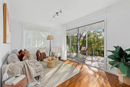 23 Lewana St, Mansfield QLD 4122 - House For Rent | Domain - Photo 4