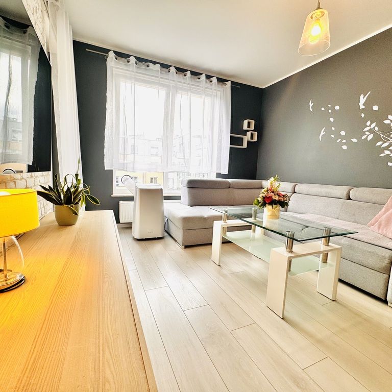 Gumieńce 2 pok. z balkonem i m. postojowym - Photo 1