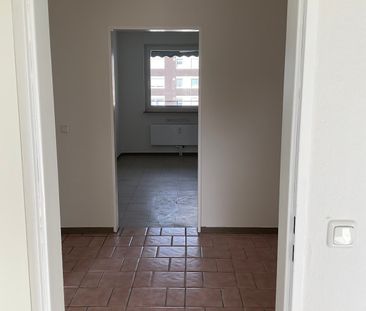 Sehr schöne 3 Zimmer Wohnung mit Balkon in Duisburg zu vermieten!!! - Photo 1