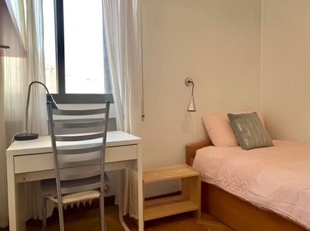 Calle de Áncora, Madrid, Community of Madrid 28045 - Foto 3