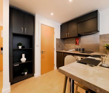 Davey - Studio Style B04 - Photo 4