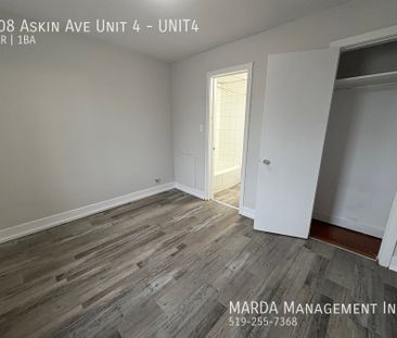 NEWLY RENOVATED 1-BEDROOM/1BATH APARTMENT + UTILITIES - Photo 5