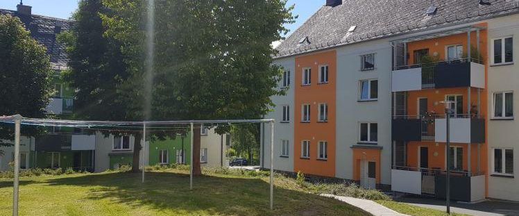 Attraktive 3-Zimmer-Wohnung im Erdgeschoss mit großem Balkon - Photo 1