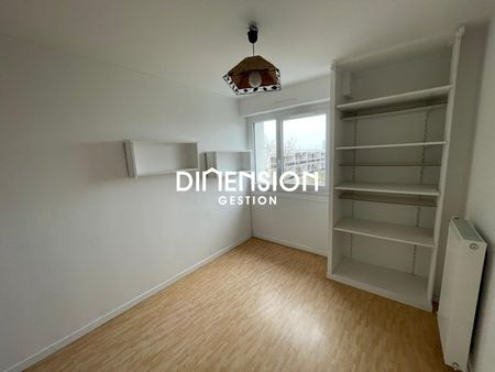 Location Appartement 3 pièces 77m² LORMONT 33310 - Photo 2
