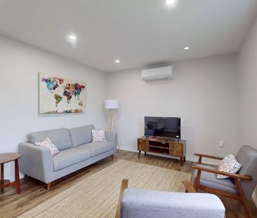 For Lease - 606 Shakespeare Avenue Unit# Upper, Oshawa, Ontario - Photo 2