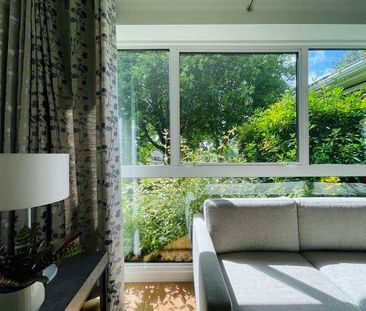 Parklands, RH8 - Photo 2