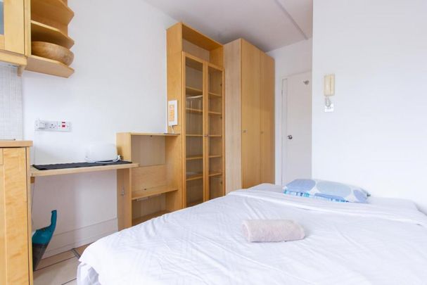 BILLS INCLUDED - Modern Studio Apartment in Pimlico, London SW1V - Photo 1