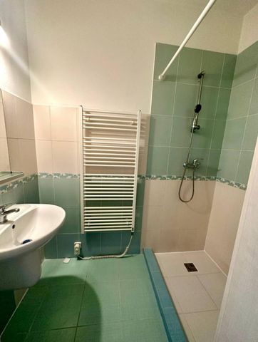 Apartment for rent, 2+kk - 1 bedroom, 52m - Photo 2