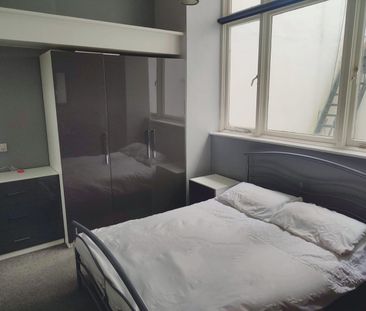 Room in a Shared Flat, Westbourne Terrace, W2 - Photo 6