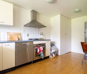 2BR Flat in Vibrant Mt. Cook - Photo 5
