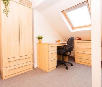 Charnwood Grove, West Bridgford, NG2 - Photo 5