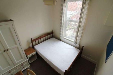 Holland Road - - Beds, S2 - Photo 4