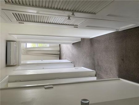 22 Ramore Place, Redwood - Christchurch City, Christchurch City - Family Home and Garden in Quiet Cul de Sac - Photo 3