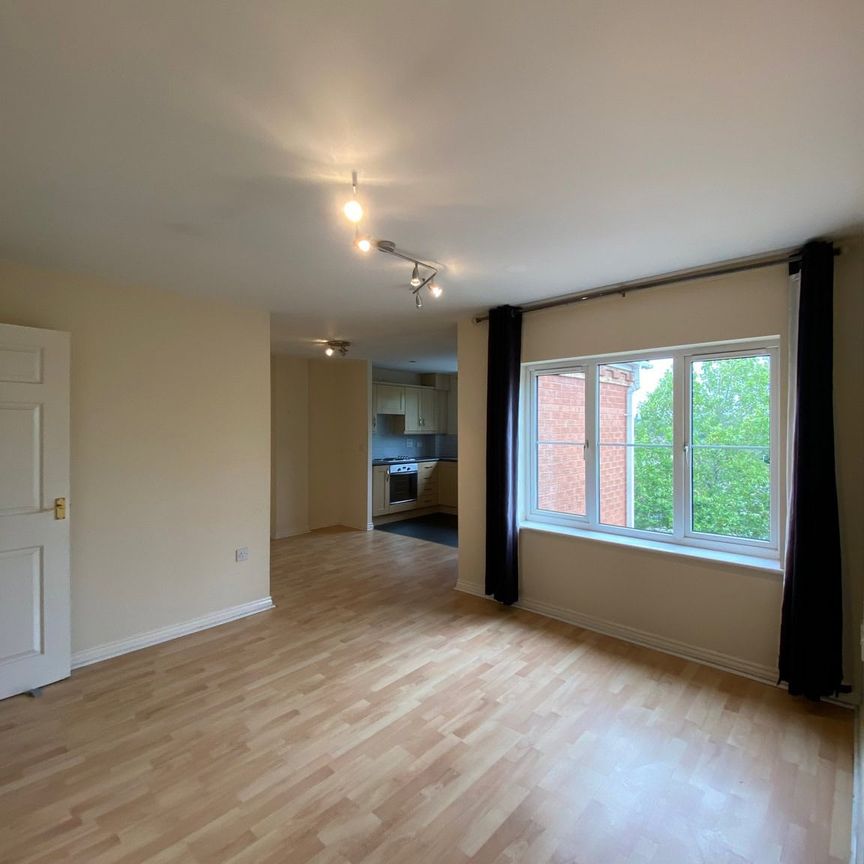 28 Ferguson Drive, Tipton, DY4 - Photo 1