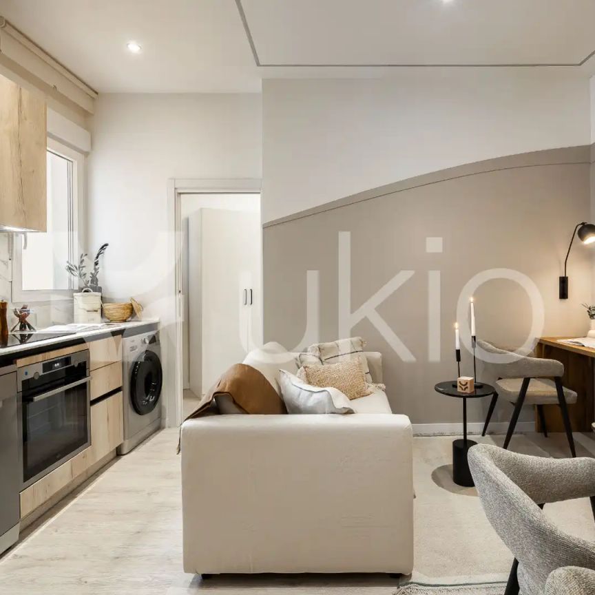 Apartamento de alquiler en Calle de Treviño, Ríos Rosas - Nuevos Ministerios - Foto 1